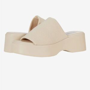 Steve Madden Skinky30 Platform Sandals - Never Worn